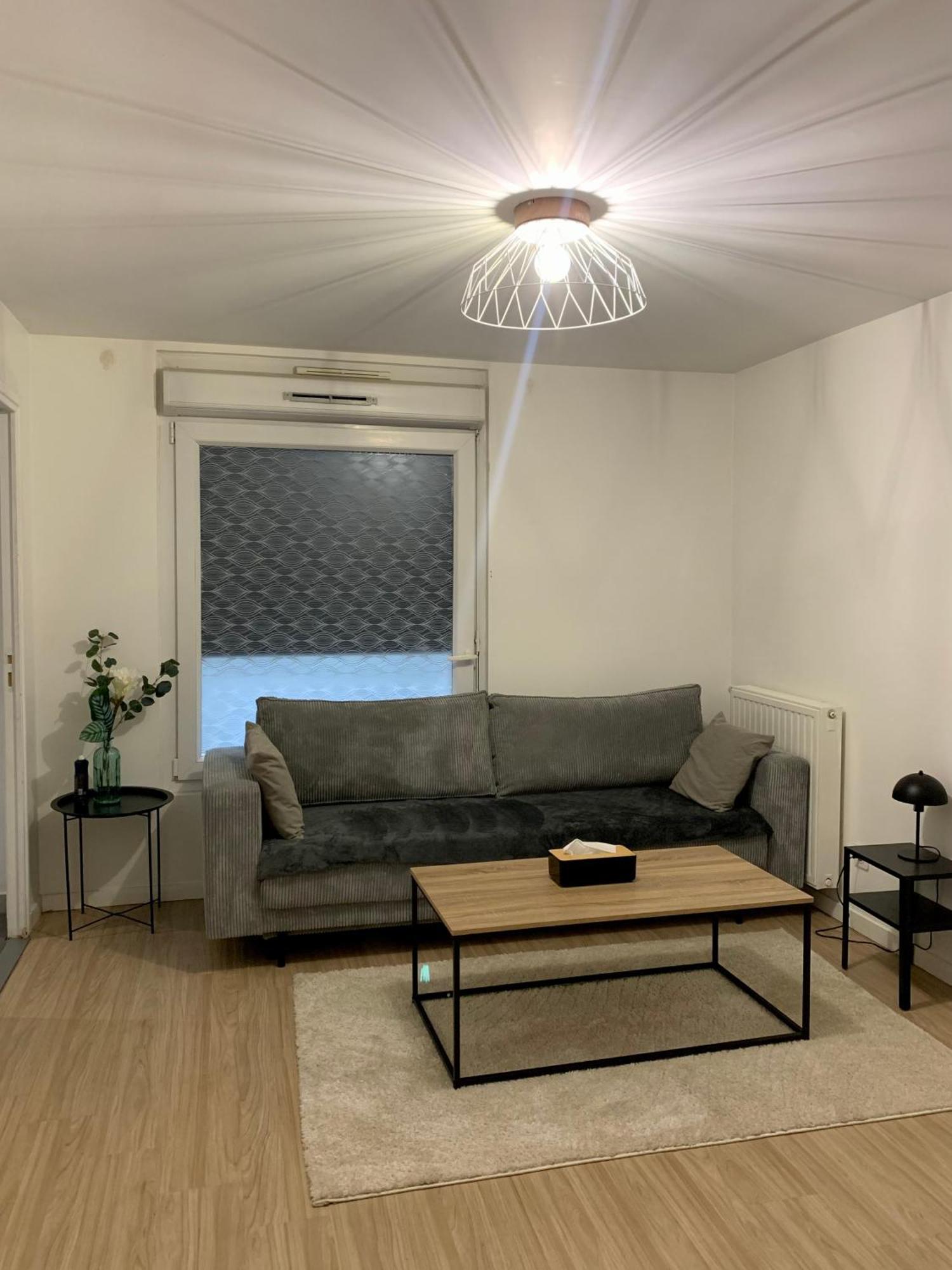 Chambre Privee Sdb Kitchenette Proche De Paris 圣旺 外观 照片